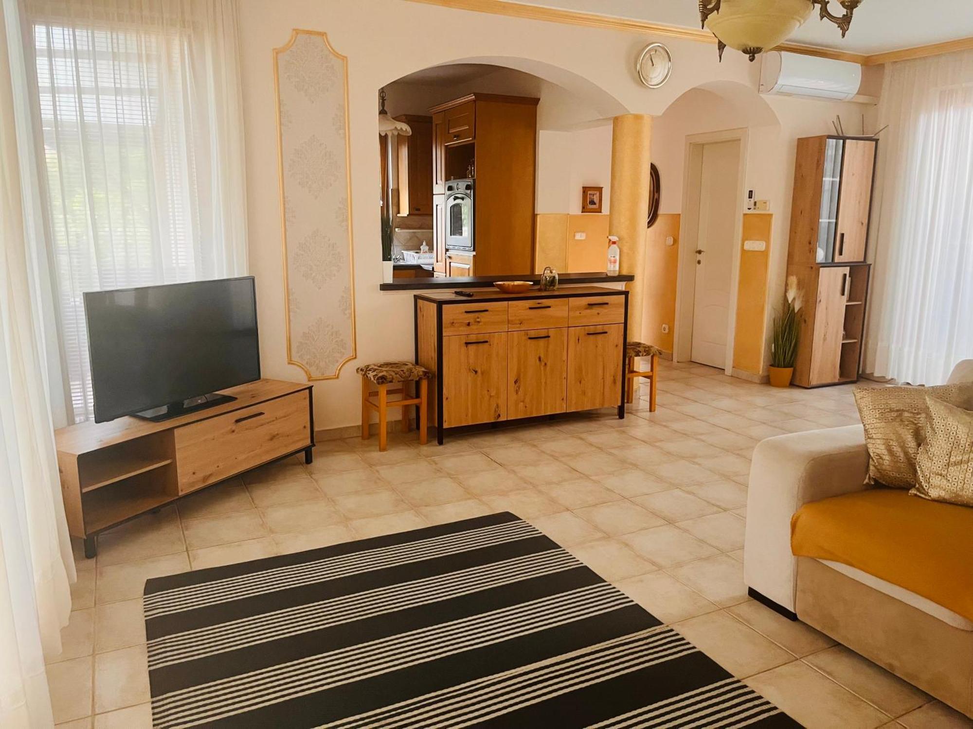 Aqua Azur Apartman Hajdúszoboszló المظهر الخارجي الصورة