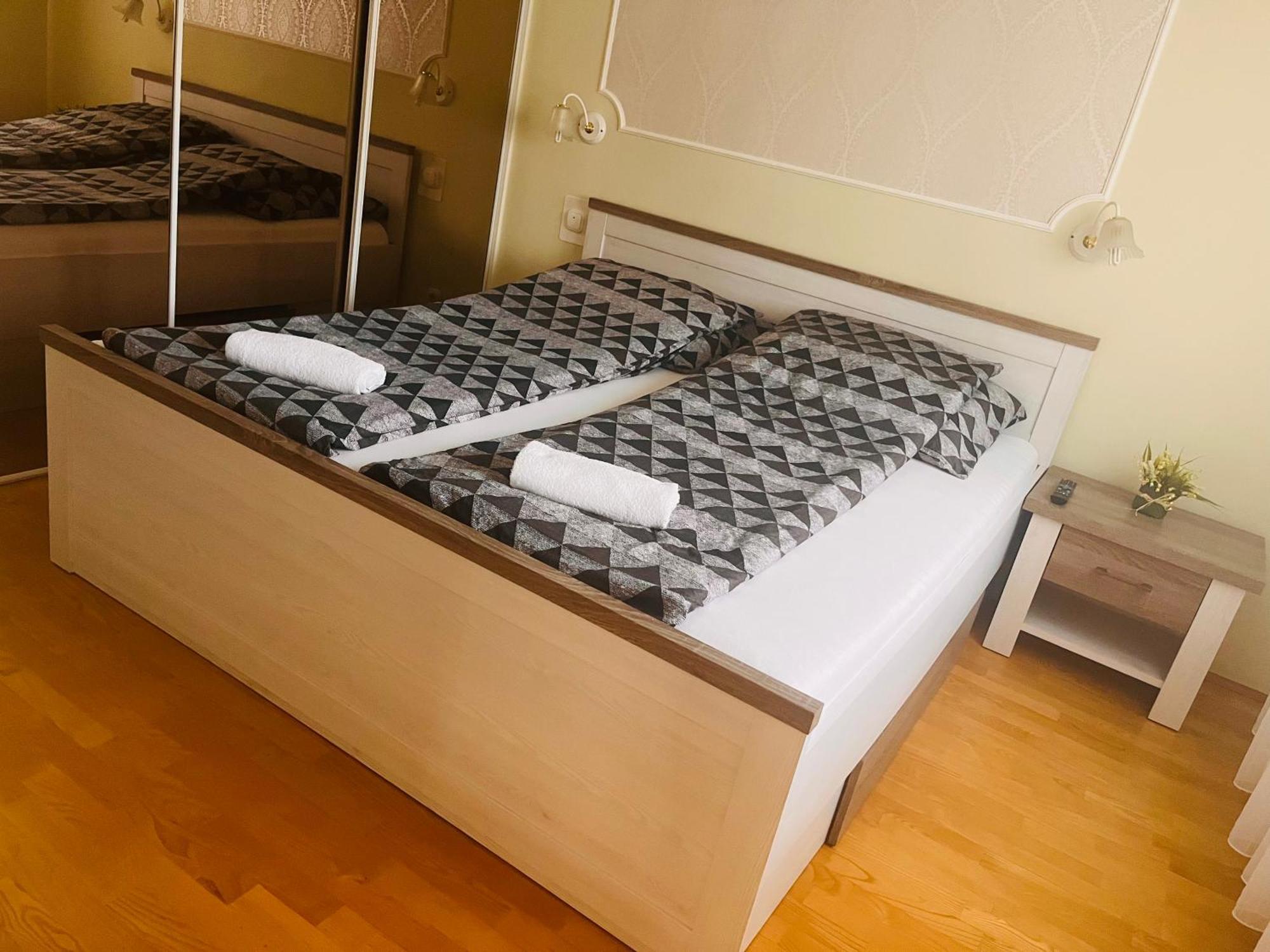 Aqua Azur Apartman Hajdúszoboszló المظهر الخارجي الصورة